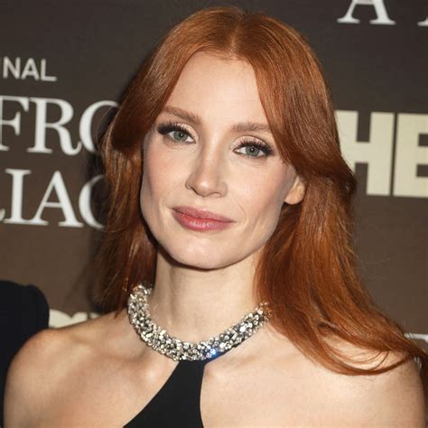 Jessica Chastain enseña las tetas en Sin ley